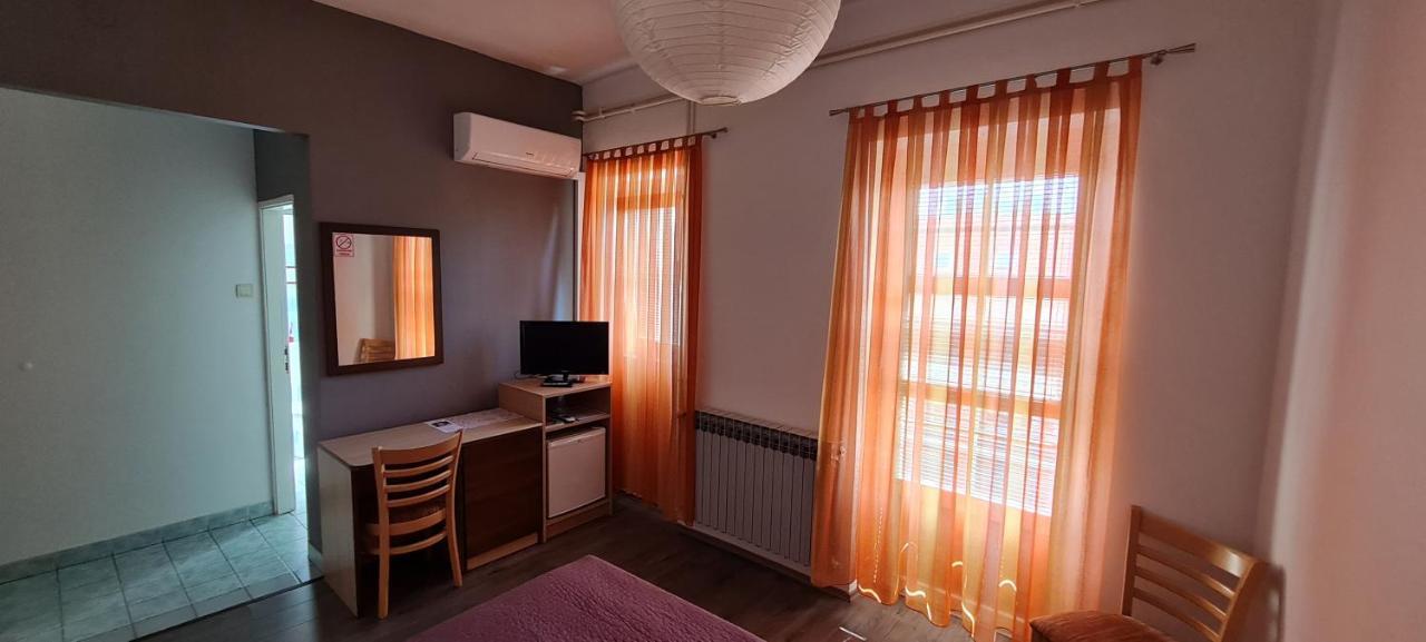 Rooms Lara Загреб Екстер'єр фото